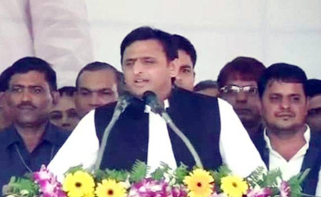 उत्तर प्रदेश के मुख्यमंत्री अखिलेश यादव