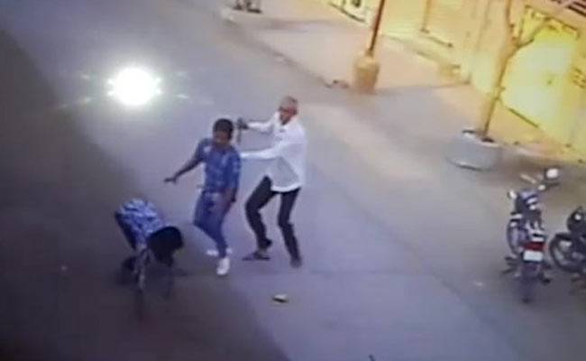 सीसीटीवी फुटेज में कैद वारदात