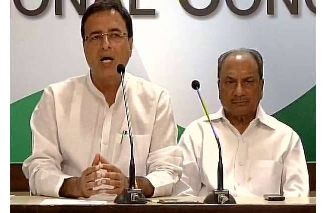 रणदीप सुरजेवाला और एके एंटनी