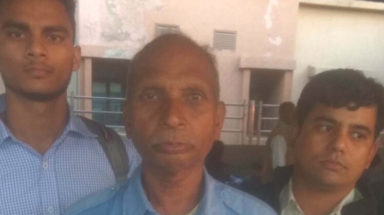 नोटबंदी से मजदूर परेशान