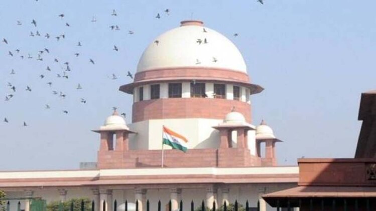 सुप्रीम कोर्ट पहुंचा केंद्र 