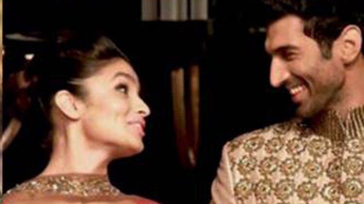 आलिया भट्ट और आदित्य रॉय कपूर