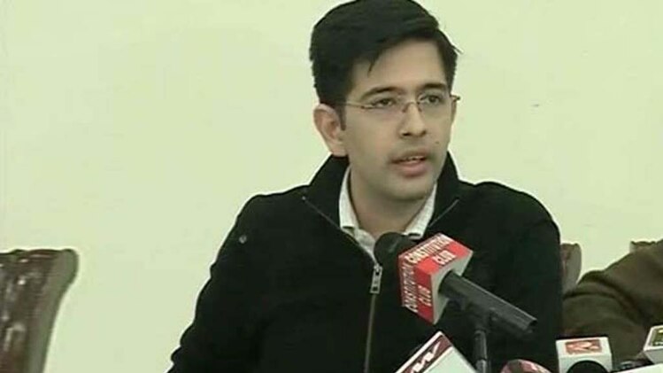 आप का राजनीतिक पार्टियों को चैलेंज