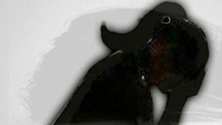 पुलिस आरोपी युवक की तलाश कर रही है