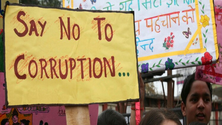 करप्शन के मामले में दुनिया में 76वें नंबर पर है भारत