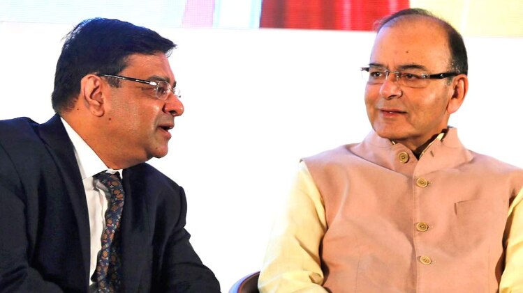 इनकम टैक्स में रियायत देने की तैयारी