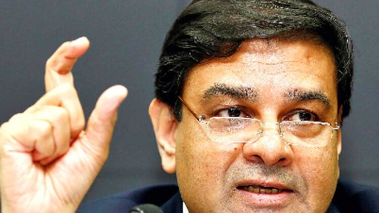 नोटबंदी पर संसदीय समिति के सामने पेश हुए उर्जित पटेल 