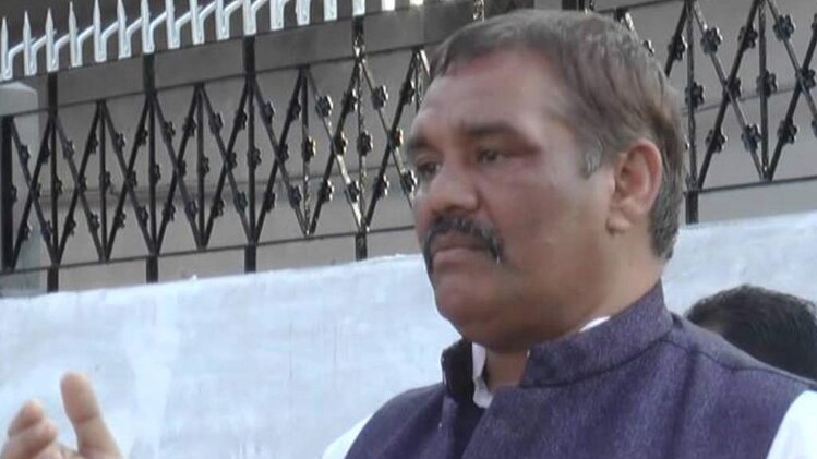 टिकट वितरण से नाराज विजय सांपला 