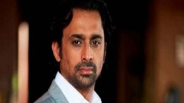 अनुज सक्सेना 