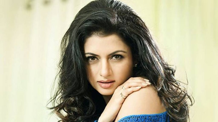 बॉलीवुड एक्ट्रेस भाग्यश्री 