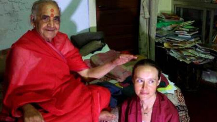 रशियन एक्ट्रेस एला स्कोवोरोदिन