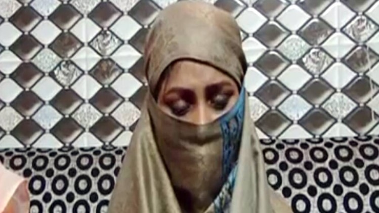 दहेज में कार की कर रहे थे मांग