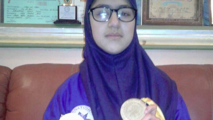 कश्मीर की रहने वालीं 13 वर्षीय नूर-उल-हया