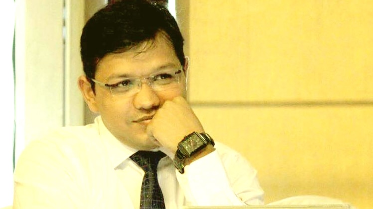 महाठग अनुभव मित्तल