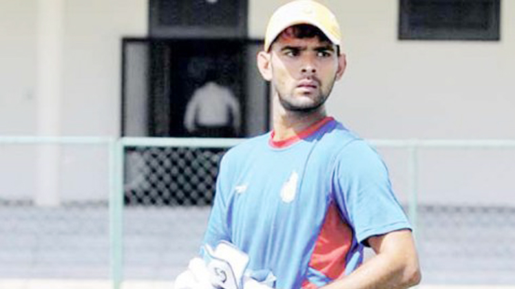 मोहित अहलावत ने 39 छक्कों और 14 चौकों की मदद से नाबाद 302 बनाए