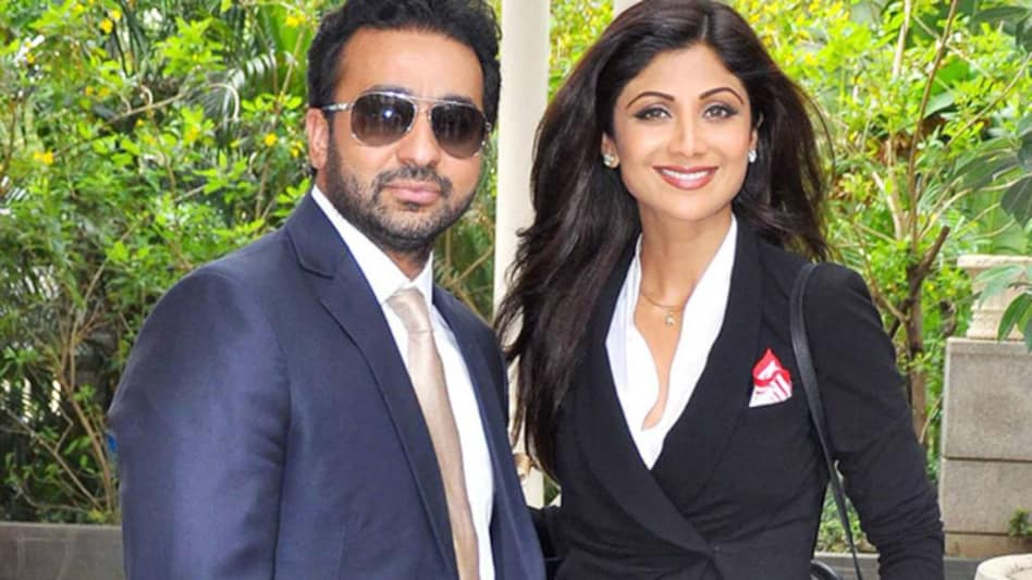 दिवालिया होने के कगार पर शिल्पा-राज की कंपनी, नहीं दिए कर्मचारियों के पैसे - demonetisation hits shilpa shetty and raj kundra best deal tv company yet to pay employees - AajTak