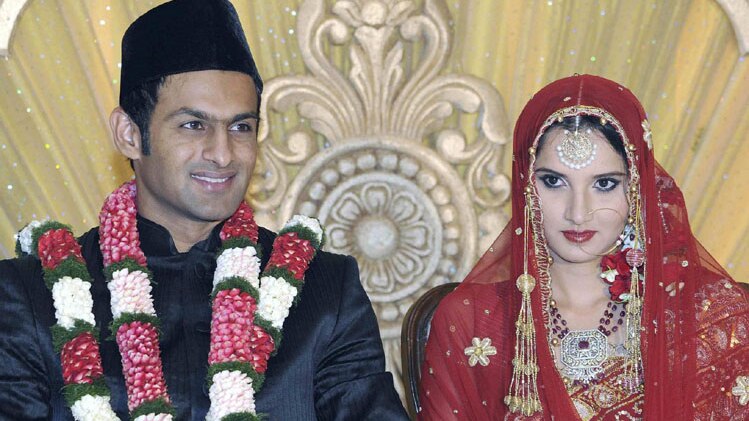 पाकिस्तानी क्रिकेटरों की खूबसूरत पत्नियां.. देखें तस्वीरें