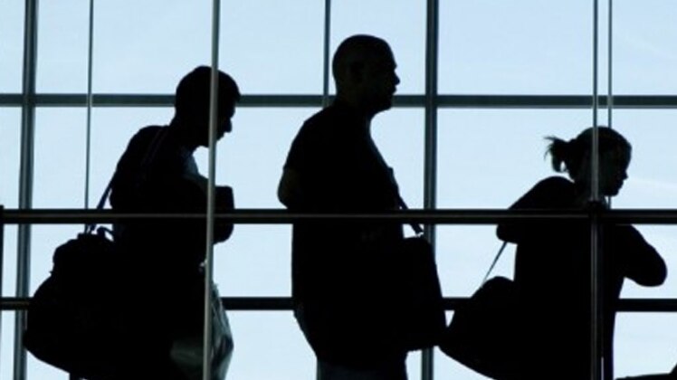 सरकारी छुट्टियों के दुरूपयोग पर सख्त होगी सरकार