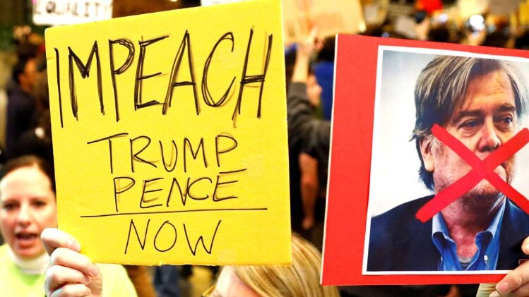 डोनाल्ड ट्रंप को इम्पीच करने की कवायद एक महीने के कार्यकाल में ही शुरू