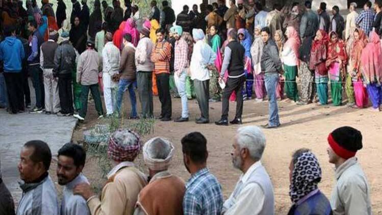 680 उम्मीदवार मैदान में