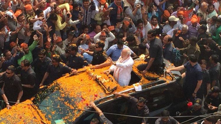वाराणसी में पीएम मोदी का मेगा शो