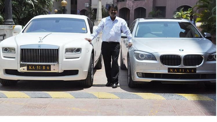 रमेश बाबू ने खरीदी 3.2 करोड़ की गाड़ी 