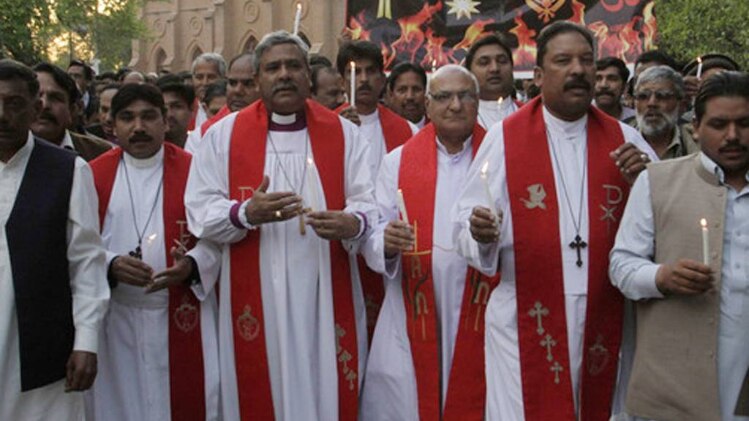 पाकिस्तान में ईसाईयों पर इस्लाम कबूल करने का दबाव