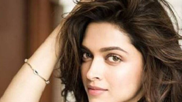 दीपिका पादुकोण 