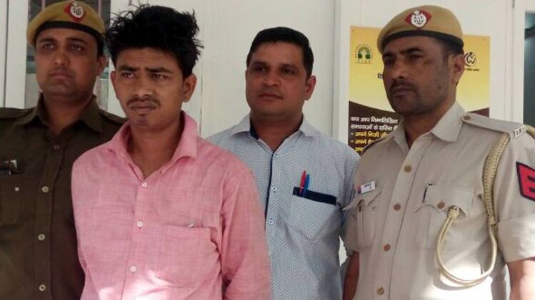 नोट बनाने का ढोंग कर ठगते थे दोनों शातिर ठग