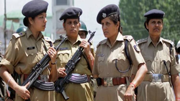 महिला पुलिस की प्रतिकात्मक तस्वीर 