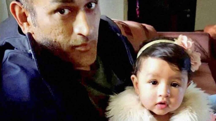 आईपीएल टीमों के नाम याद कर रही है जीवा 