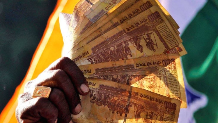 नोटबंदी के बाद पुरानी करेंसी जमा कराने में सरकार की वादाखिलाफी