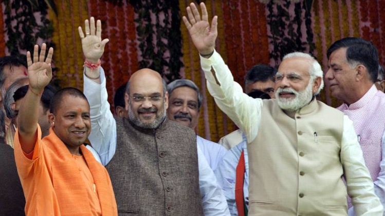 मोदी के गढ़ में प्रचार करेंगे योगी!