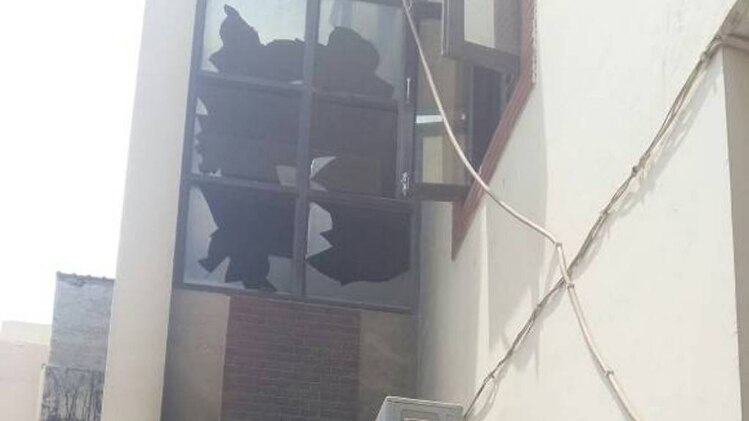 स्कूल से लगी आग 