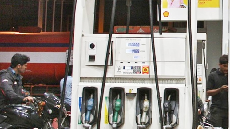 रविवार को पेट्रोल पंप बंद रखने का फैसला