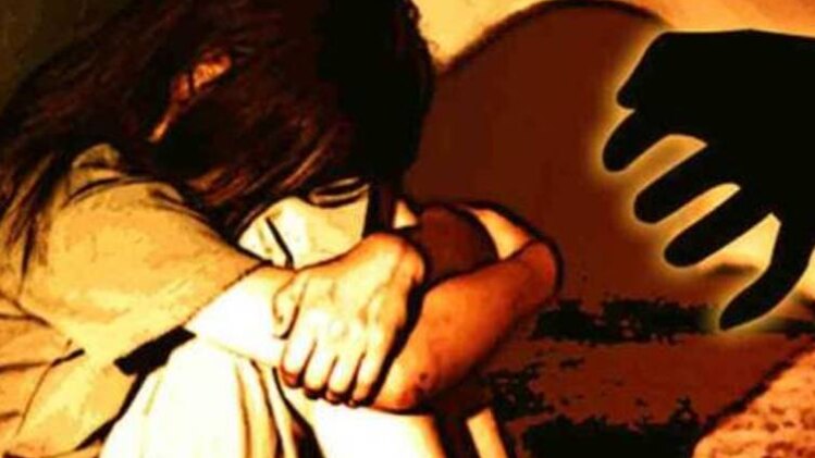 होटल और मकान में बंधक बनाकर गैंगरेप