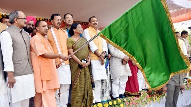 योगी आदित्यनाथ