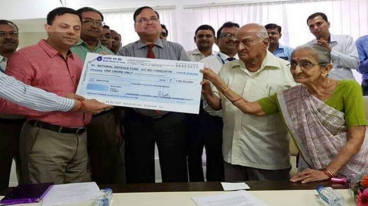 जनार्दन भट्ट और उनकी पत्नी