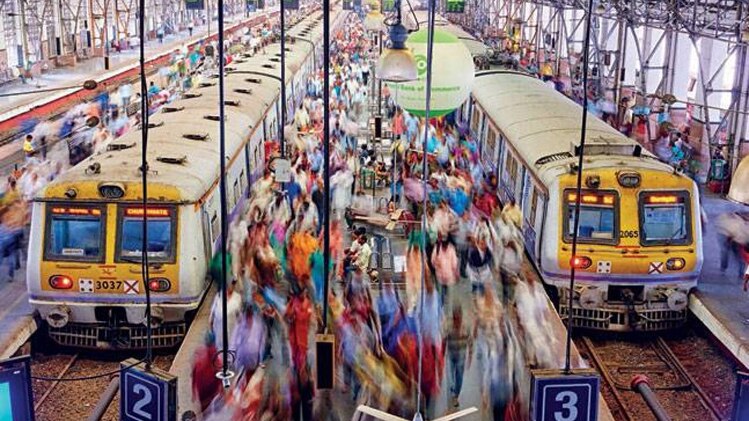 मुंबई शहर में प्रति हेक्टेयर 31,700 लोग रहते हैं