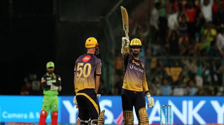 सुनील नरेन ने 15 गेंदों में फिफ्टी लगाई