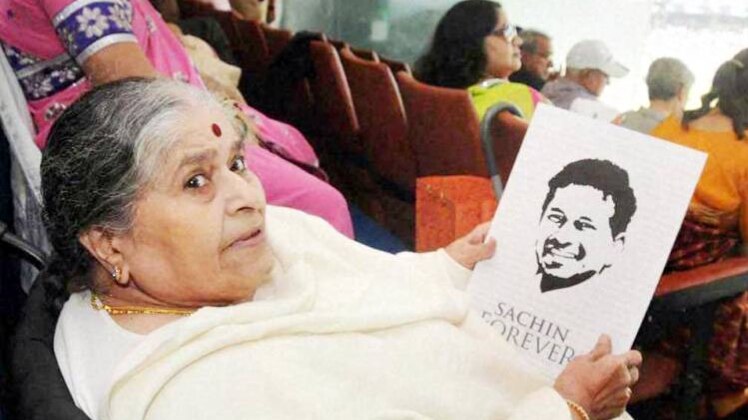 सचिन की मां