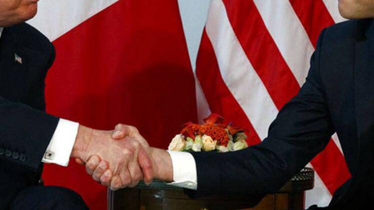 इमानुएल मैक्रोन और डोनाल्ड ट्रंप 