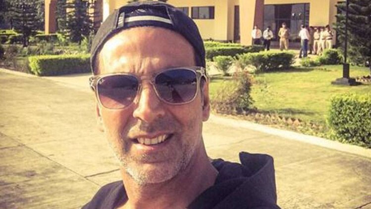 अक्षय कुमार 