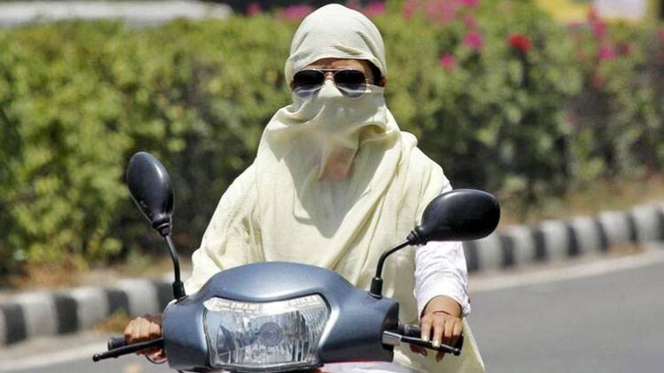 गर्मी से बेहाल उत्तर भारत..