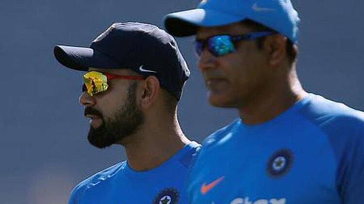 अनिल कुंबले और विराट कोहली 