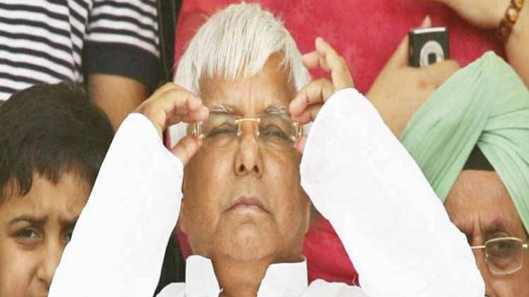 सीबीआई कोर्ट में पेश हुए लालू 