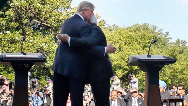 व्हाइट हाउस में मोदी-ट्रंप की मुलाकात 