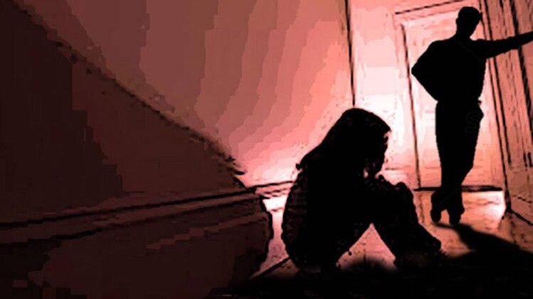 पुलिस मामले की छानबीन कर रही है