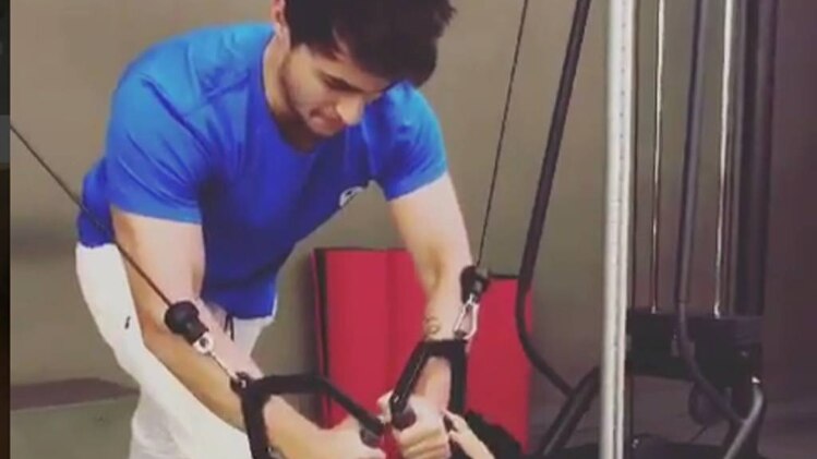 आयुष शर्मा बेटे आहिल के साथ 