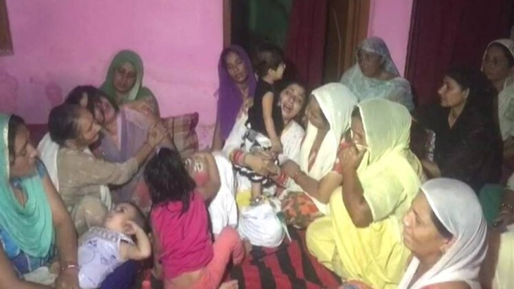 शहीद परिवार में मातम 